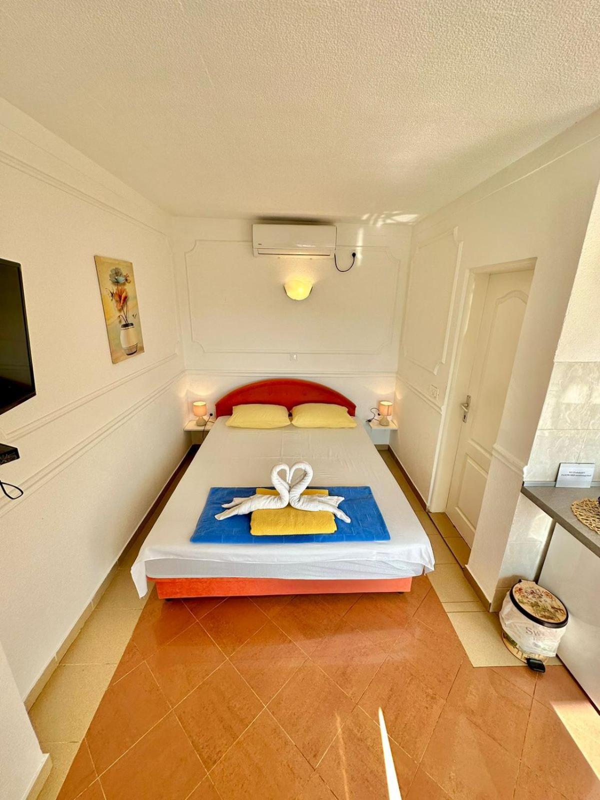 Montenegrina Apartment Budva Dış mekan fotoğraf