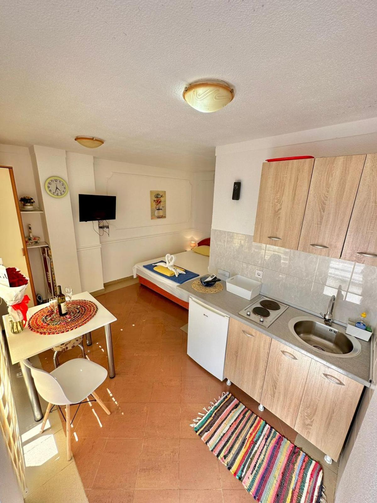 Montenegrina Apartment Budva Dış mekan fotoğraf