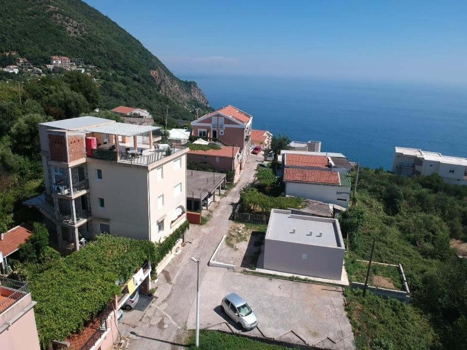 Montenegrina Apartment Budva Dış mekan fotoğraf