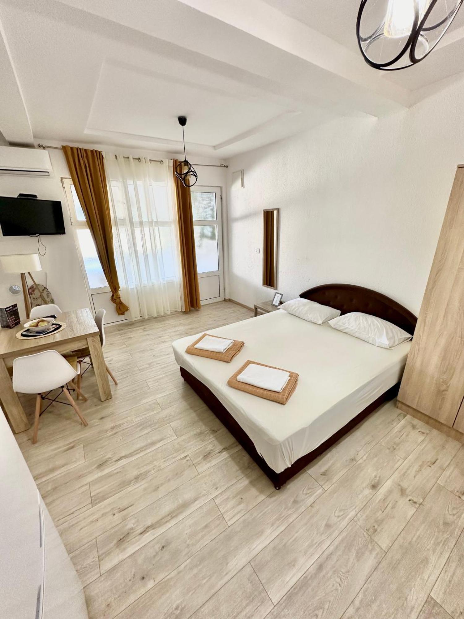Montenegrina Apartment Budva Dış mekan fotoğraf